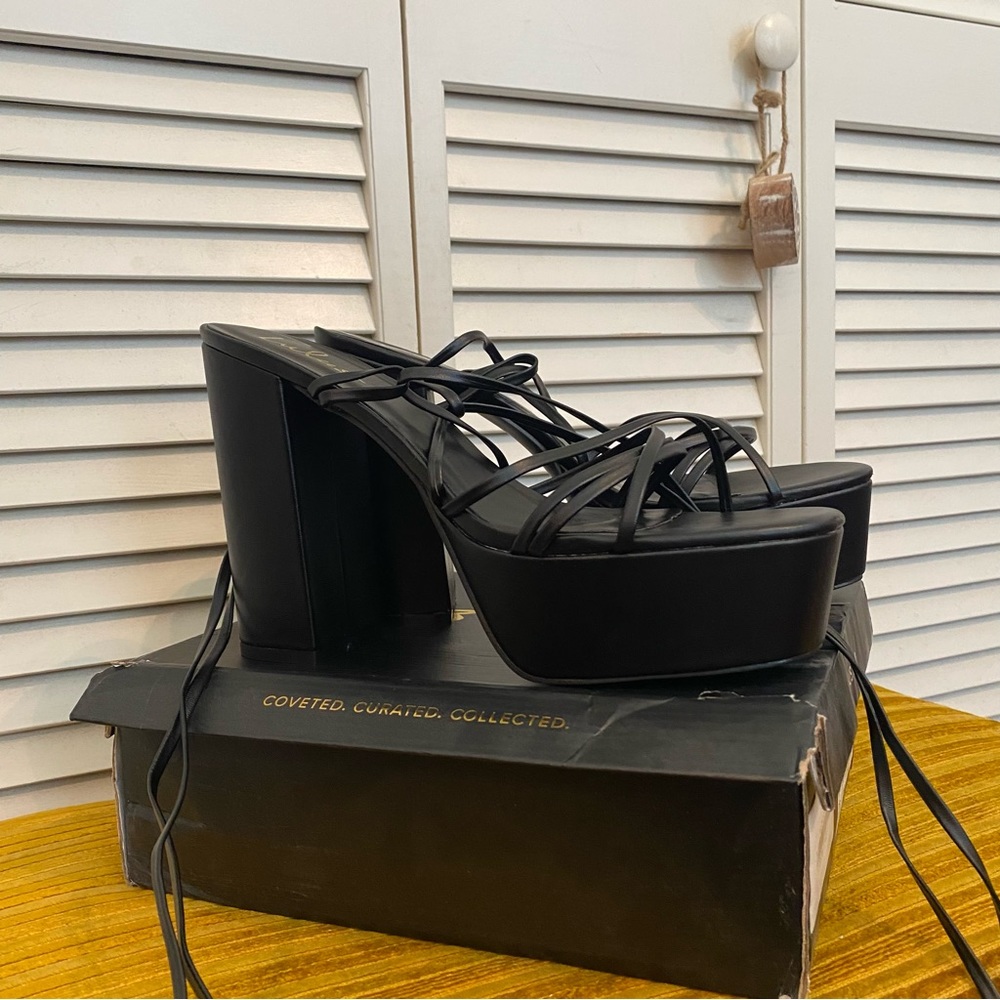Lulus platform black heel